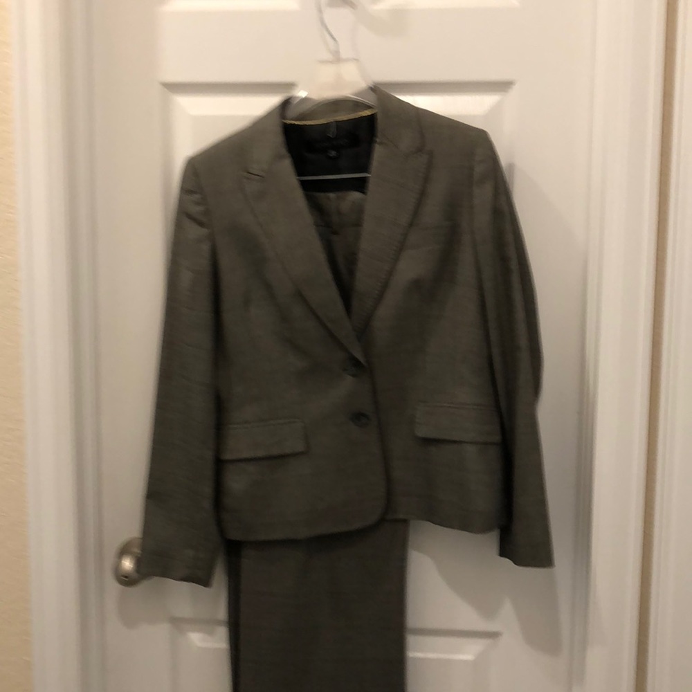 Beautiful grey/red pinstripe pants suit